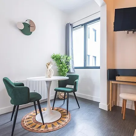 Immi Immobilier - Moderne & Equipe Apartment *