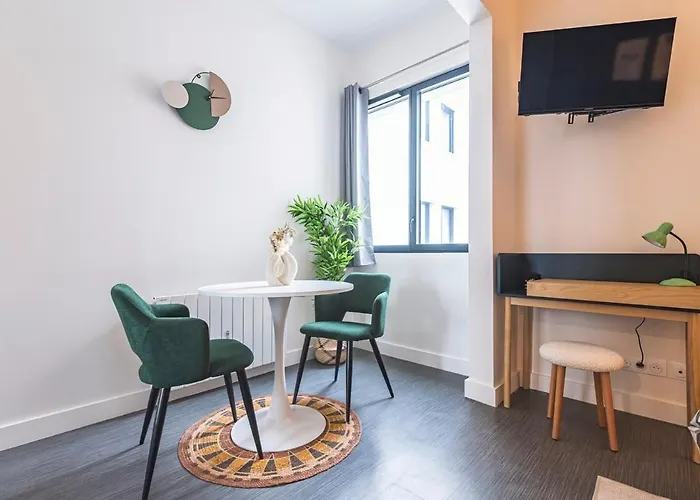 Immi Immobilier - Moderne & Equipe Apartment *