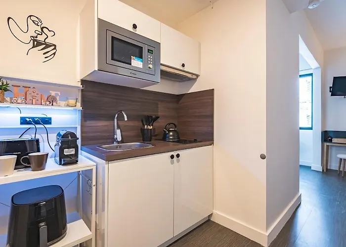 Immi Immobilier - Moderne & Equipe Apartment Reims